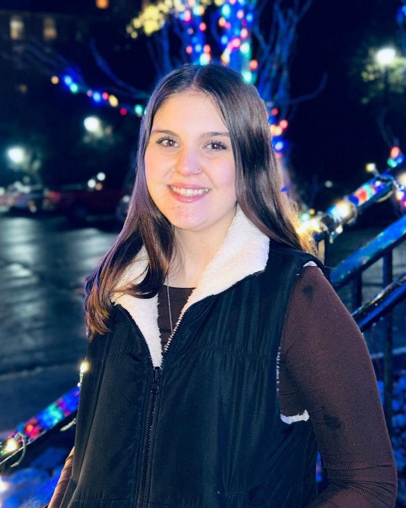 Adrianne Lynn “Annie” Hallauer Obituary: Honoring Her Legacy in Bedford, VA