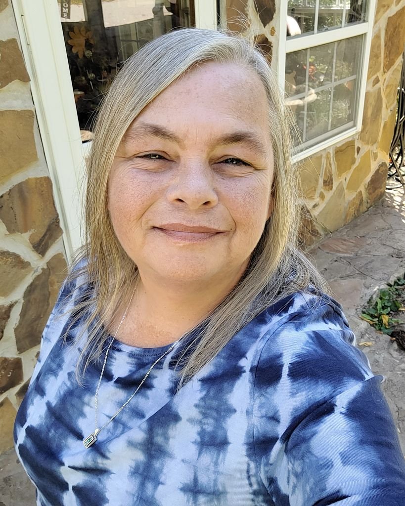 Christie Jeaneen Hicks Obituary (1970–2026) | Knoxville, TN